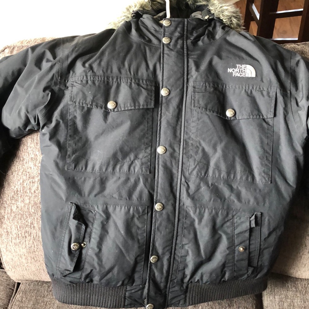 The NorthFace boys Gotham Down jacket